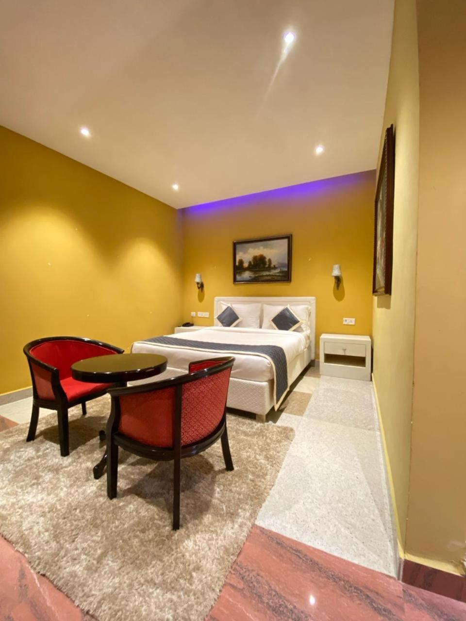 Montecarlo Hotel Mamallapuram Esterno foto