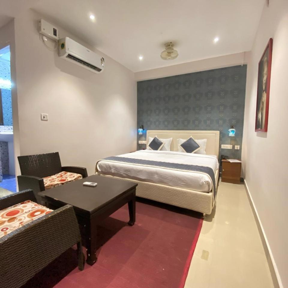 Montecarlo Hotel Mamallapuram Esterno foto